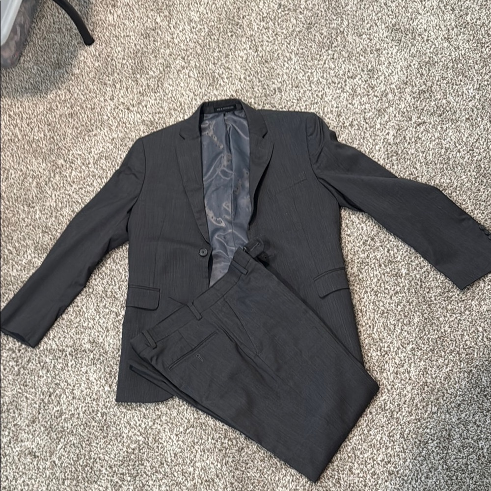 Perry Ellis Charcoal Gray Suit